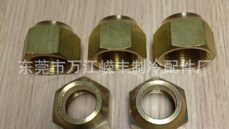 螺杆冷水机冷凝器清洗：步骤解析与注意事项**